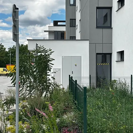 Apartmán Laura Oasis, Swimming Pool, Free Parking *